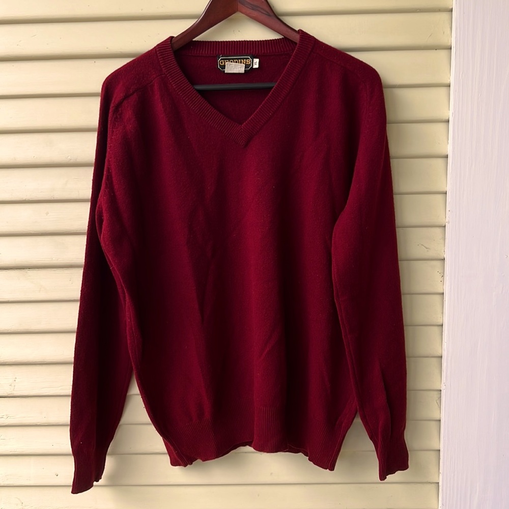 Vintage 100% cashmere maroon XL v-neck men’s sweater